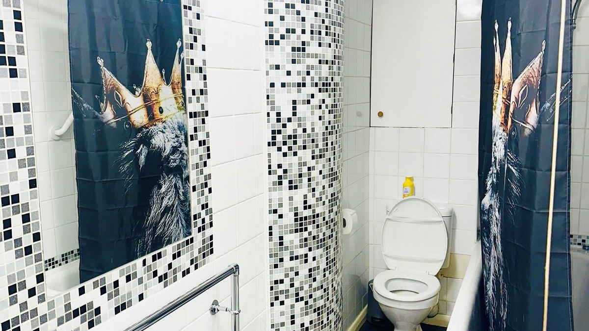 Downham Apartment | Home Away From Home