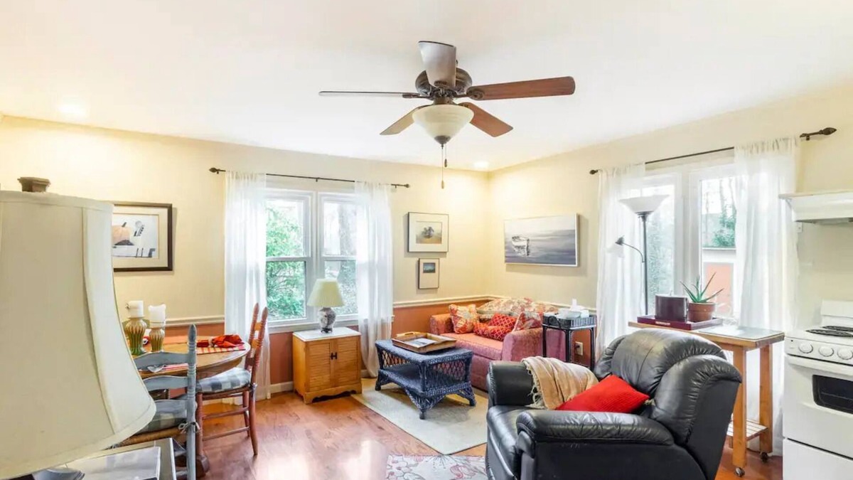 East Cobb Apartment | HOME AWAY FROM HOME MINUTES TO ATLANTA and SPECIAL EVENTS