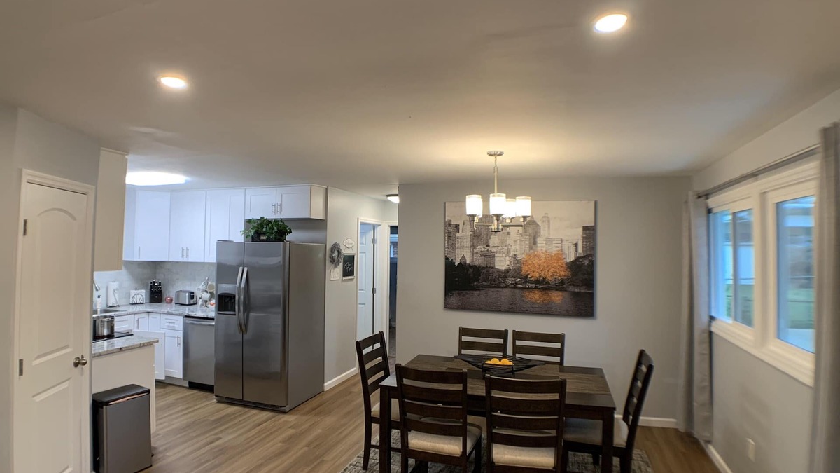 Riverside House | Home away from home. Minutes away from everything.