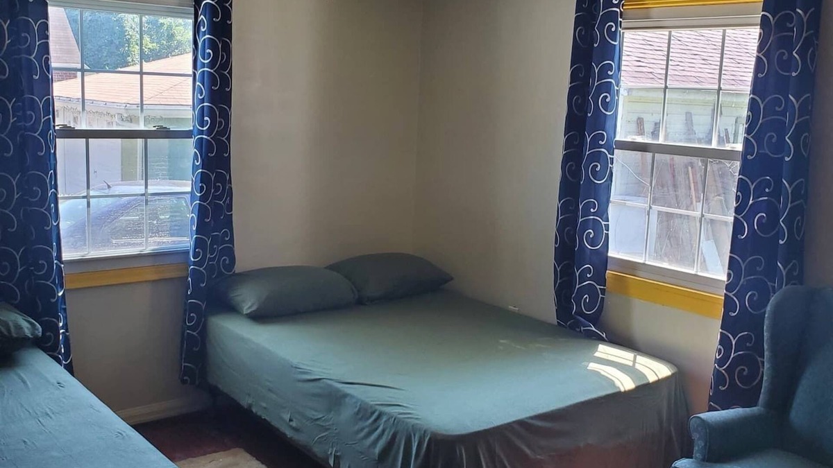 Aliquippa House | Home away from home.n