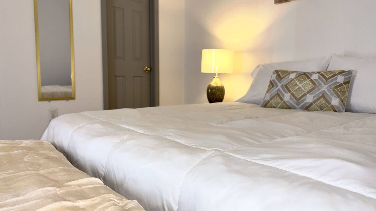 Eagle Pass House | Home Away From Home - 3 Bed/2 Bath - BEST VALUE
