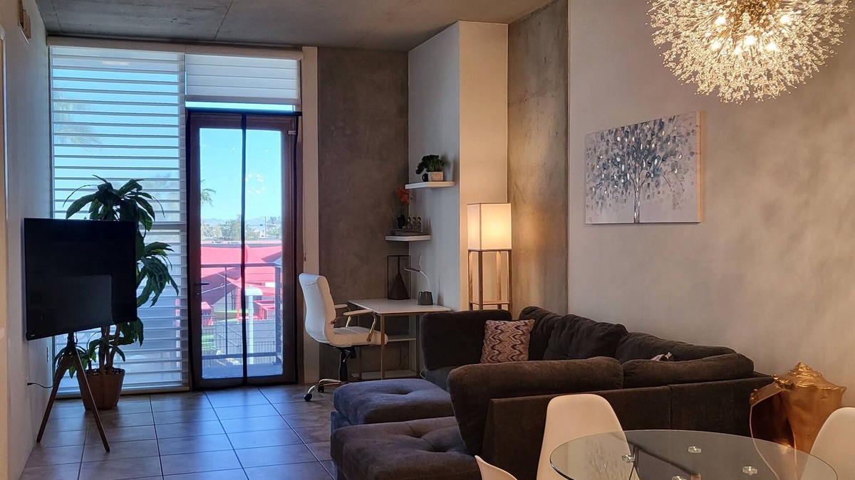Downtown Las Vegas Condo | Home Away From Home