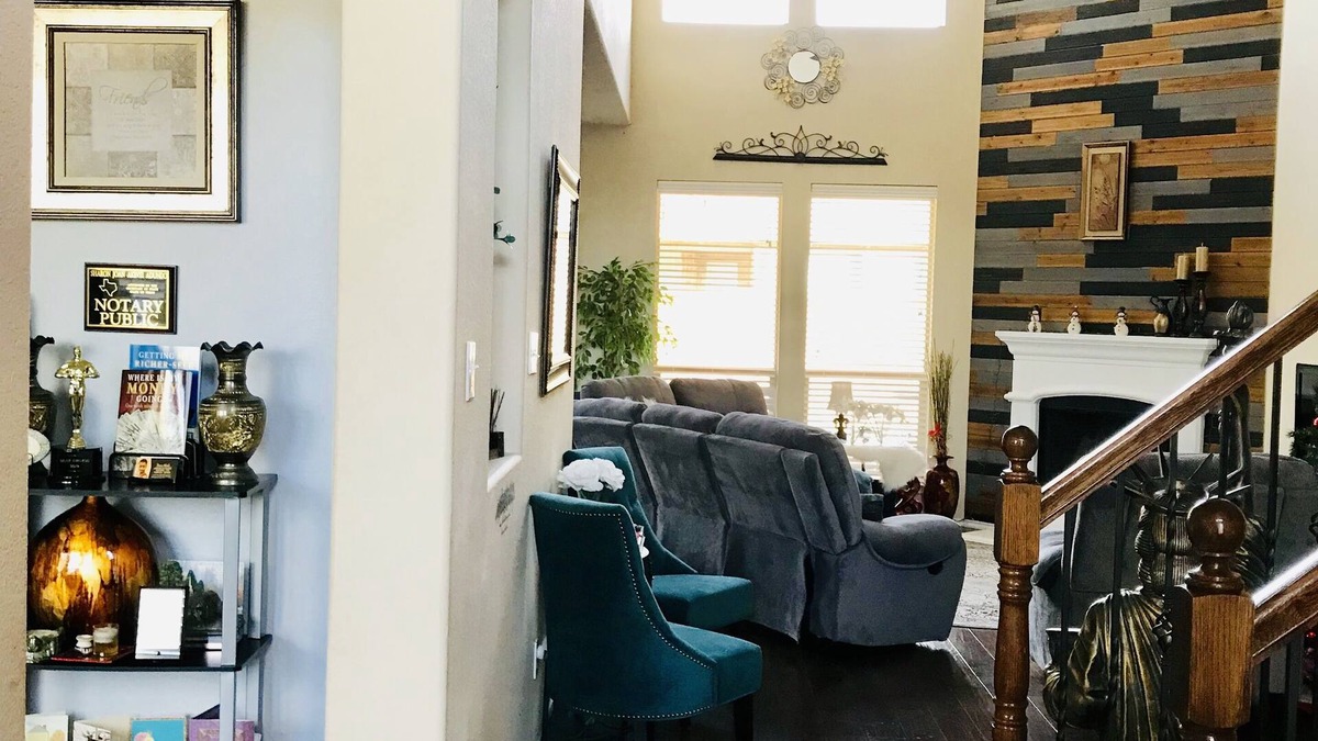 Melissa House | Home Away from Home