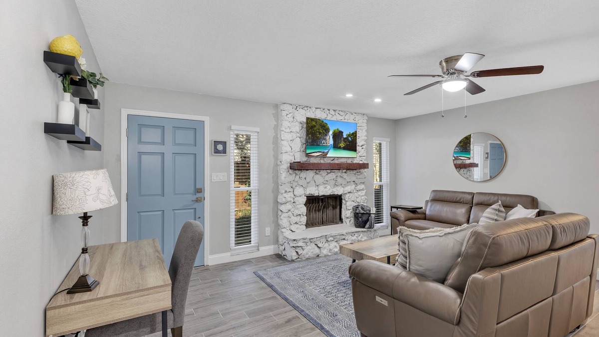 Winter Park House | Home Away from Home- Winter Park