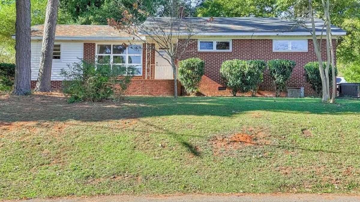 National Hills House | Home away from home! Walk to Augusta National!