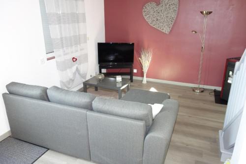 Funay - Bruyeres House | Home Bigarreaux