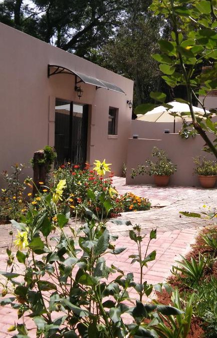 Greater Johannesburg Metropolitan Area Apartment | @Home Cottage