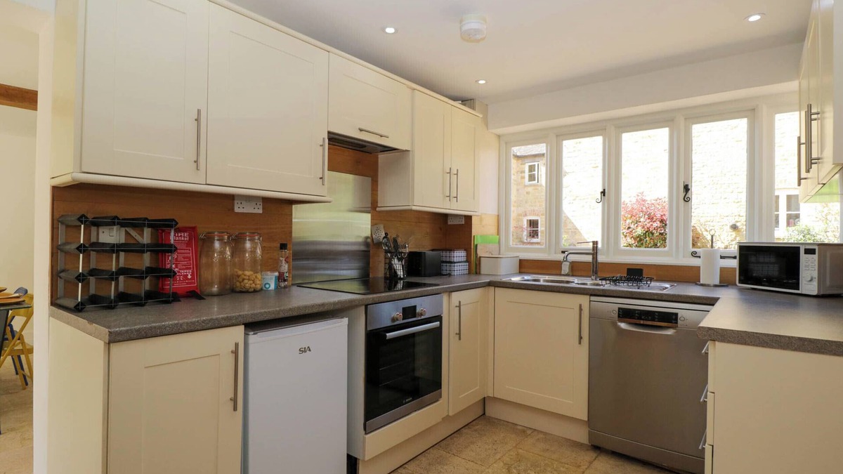 Todenham Cottage | Home Farm Barn