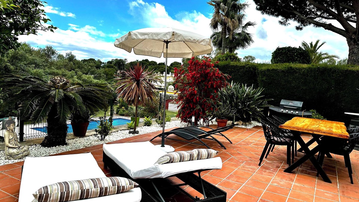 Mijas Villa | HOME FROM HOME, EASY WALKING DISTANCE TO BARS, RESTAURANTS, SHOPS & THE BEACH.
