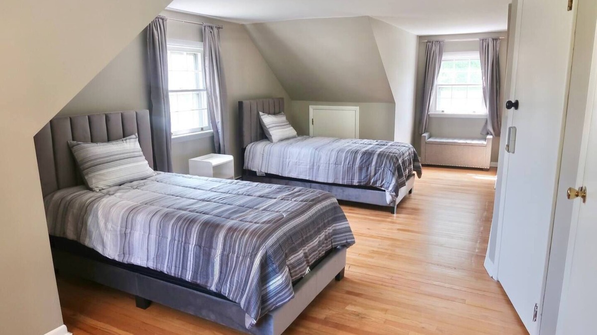 Butztown House | Home in Allentown | LVIA Airport | 3 Bedroomnn