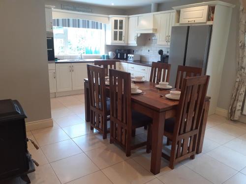 Ballina House | Home in Ballina, Ireland