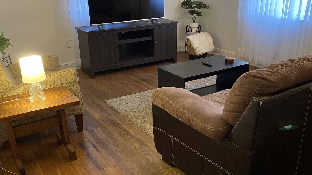 Charleston House | Home in Kanawha City