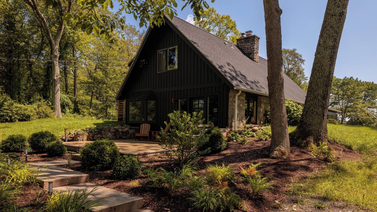Rhinebeck House | Home in Rhinebeck w/sauna and hot tub on 50 acres