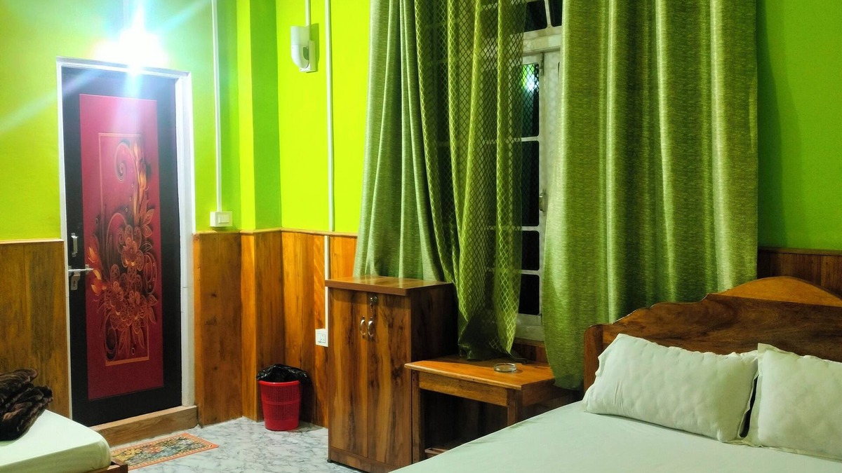 Kurseong Bed & Breakfast | Home in Sittong! Rooms available with Mountain View. Simple and Serene Stay