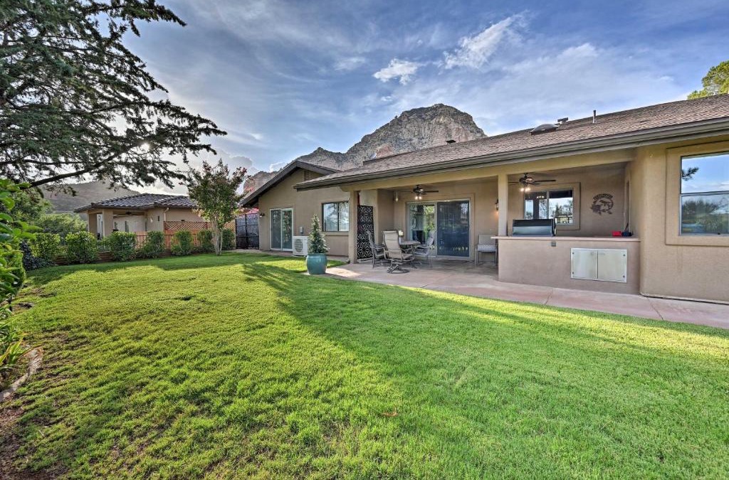 West Sedona House | Home Near Amitabha Stupa and Peace Park in Sedona!