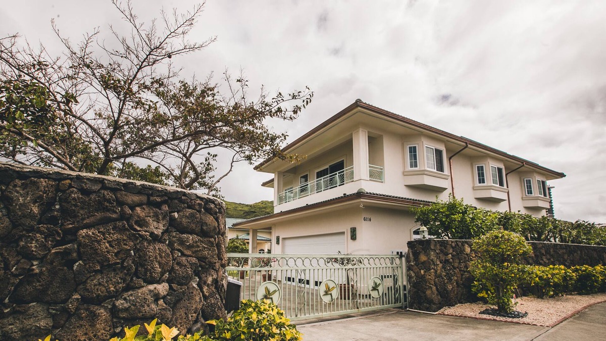 Portlock House | Home of Aloha, 5 Bedrooms/4 Baths, Sleeps 14