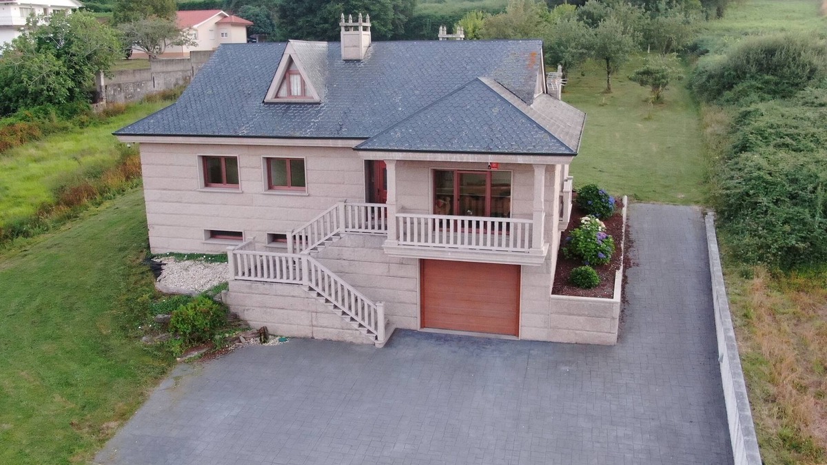 Betanzos House | Home of Balbina