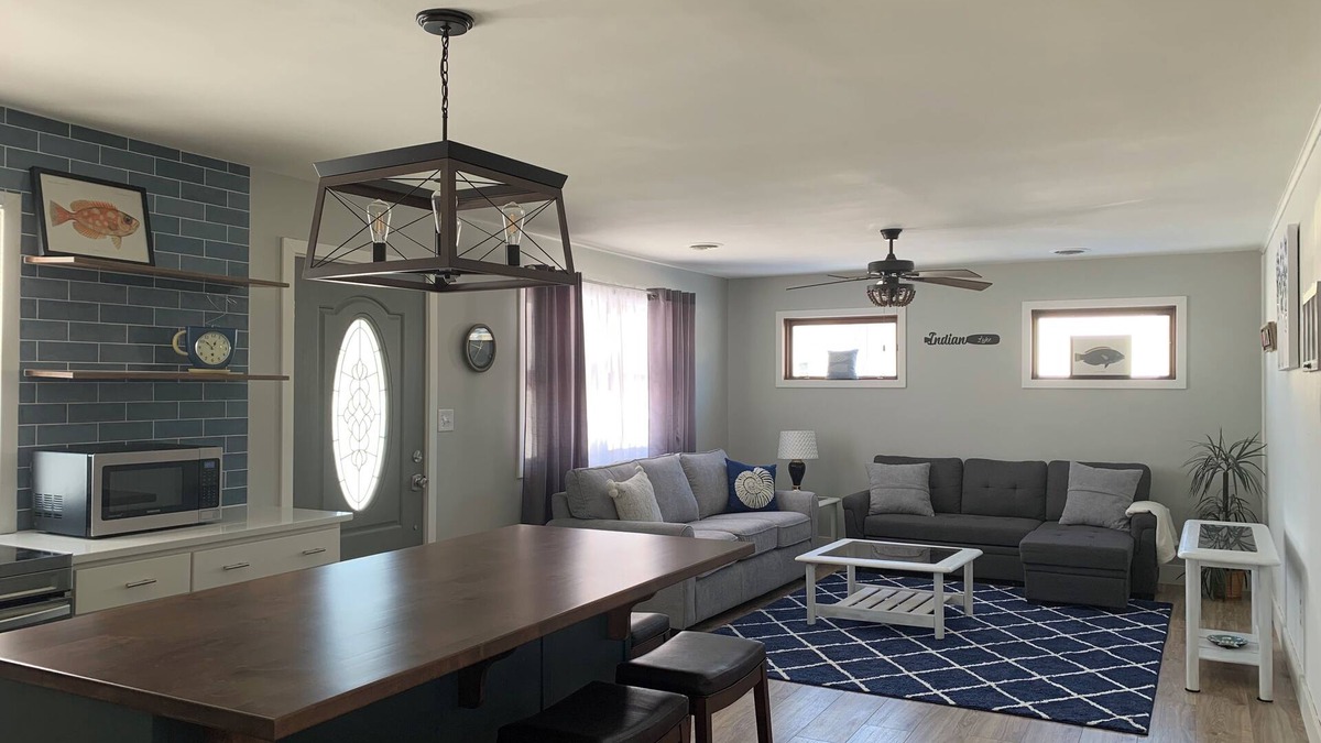 Lakeview House | Home of the Brave ~ Indian Lake