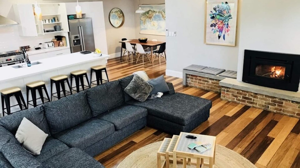 Orange House | Home on Clinton - Entertainers Delight