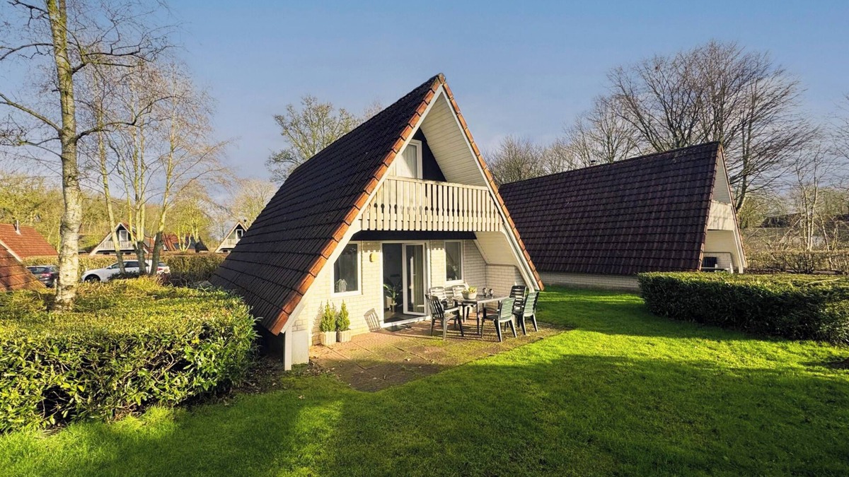 Gramsbergen House | Home on holidaypark with indoor and outdoor pool