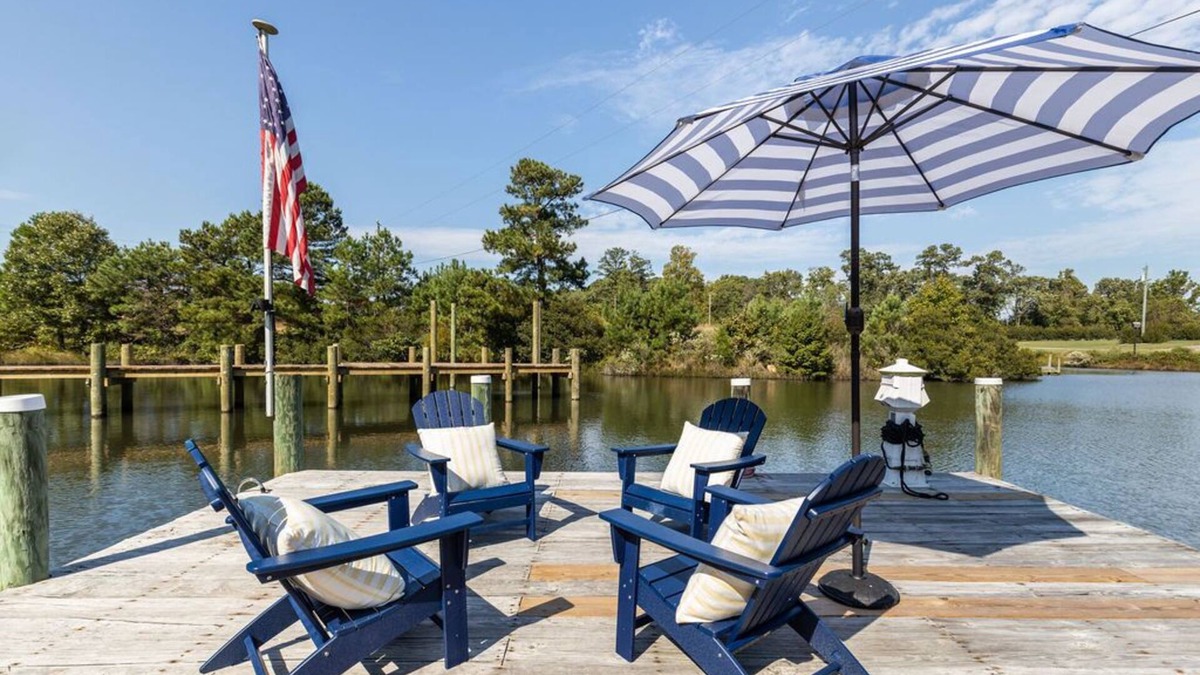 Deltaville House | Home on Jackson Creek Home w/kayaks, bike, dock. Available guest cottage extra.