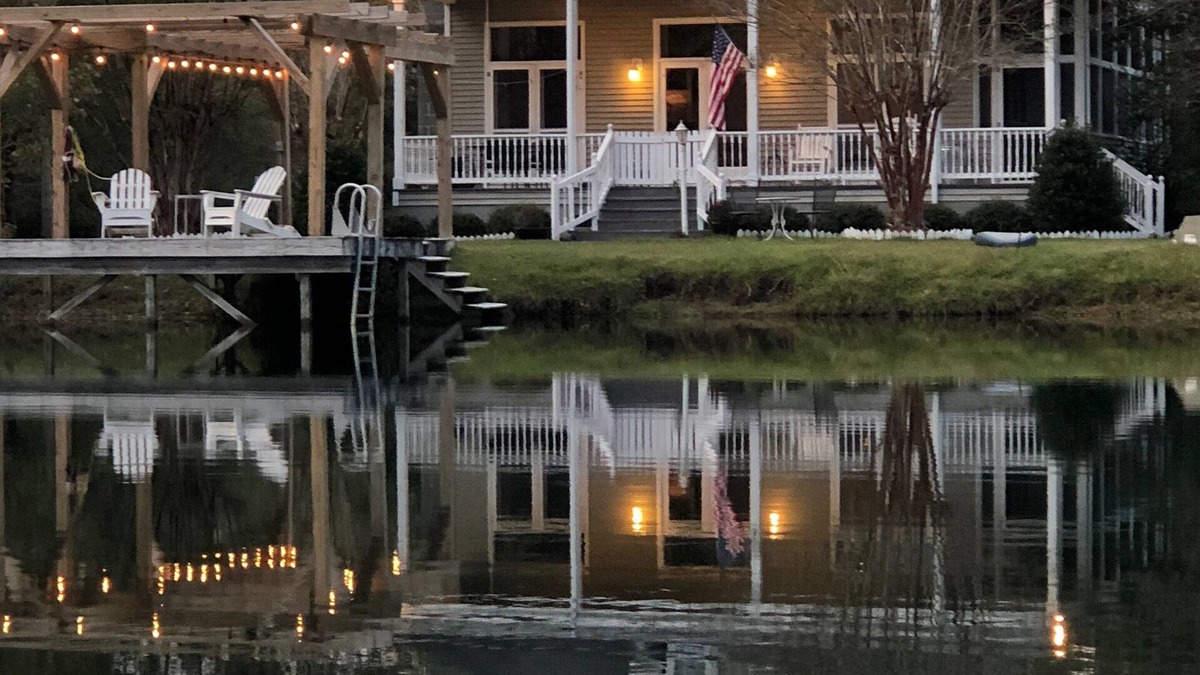 Loris House | Home on private lake. Dog Friendly-Myrtle Beach is just 30 minutes away!
