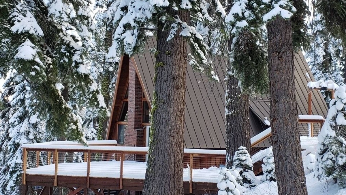 Bear Valley House | HOME RUN - Experience Year-Round Bliss at our Bear Valley Ski Retreat!