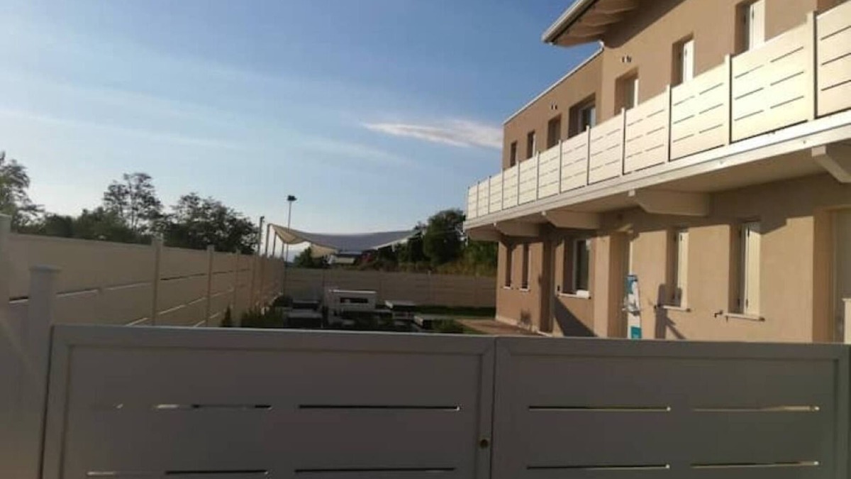 Salionze Apartment | Home suites home - Zafferano - (1.6 km from Peschiera del Garda)