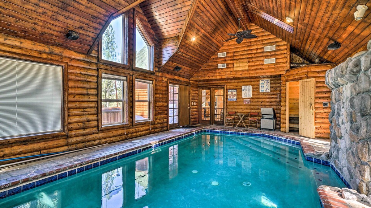 Country Club Estates Cottage | Home w/Indoor Pool in South Lake Tahoe!