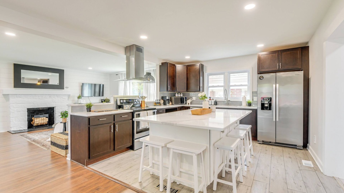 Parkville House | Home w/Patio & Large Yard in Parkville