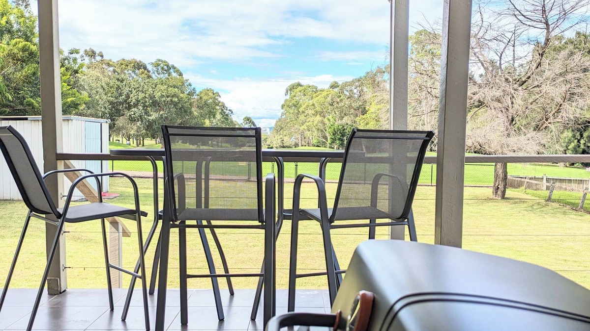 Kearneys Spring House | Home with Golf Course Frontage !