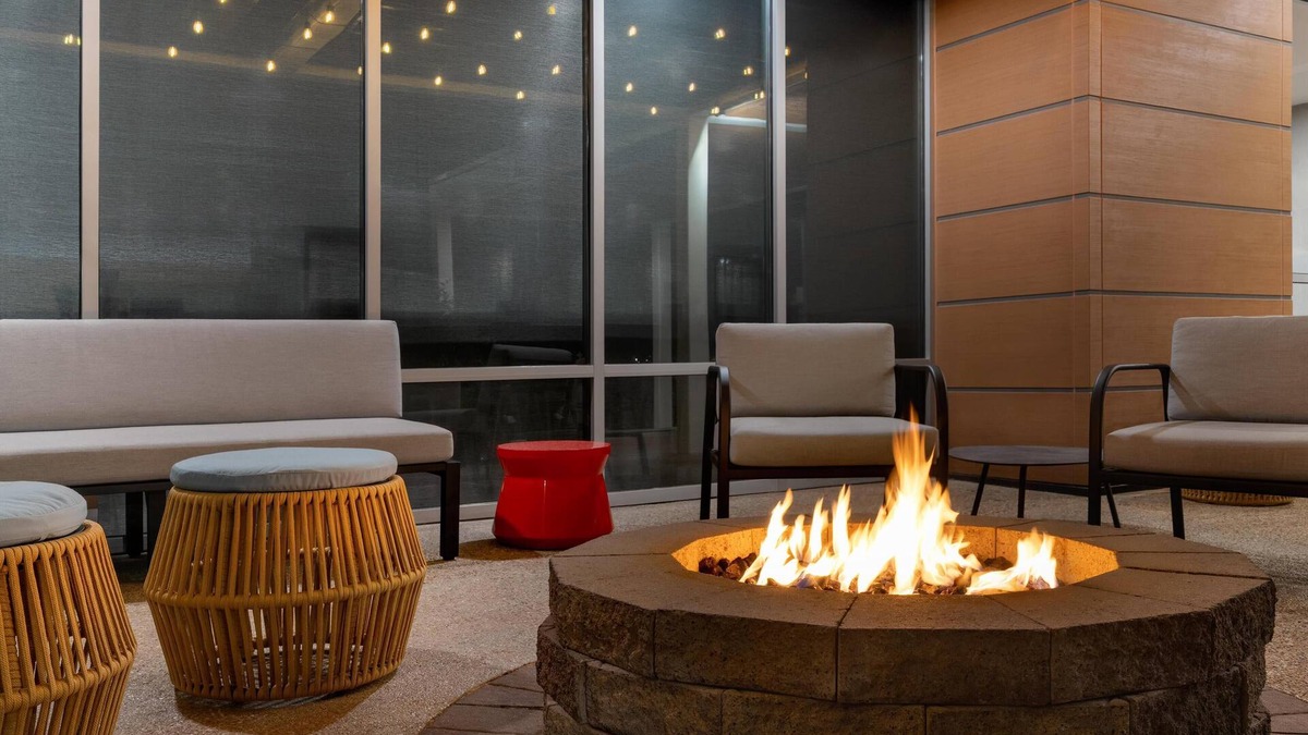 Lexington Park Hotel | Home2 Suites by Hilton Lexington Park Patuxent River NAS, MD