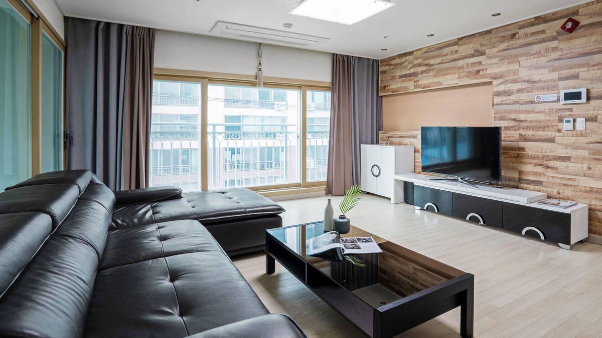 Okpo-dong Apartment | Homefourest Residence Hotel Okpo