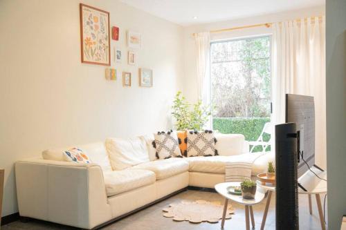 Santa Ana Apartment | Homely Haven Apartment