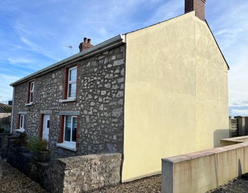 Jameston House | Homely Pembrokeshire Farmhouse