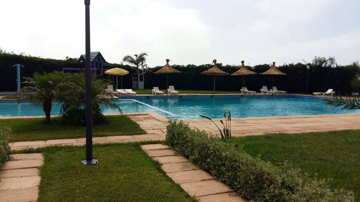 Soualem Trifiya Apartment | Homerez - 200 m away from the beach! Appartement for 5 ppl. with shared pool