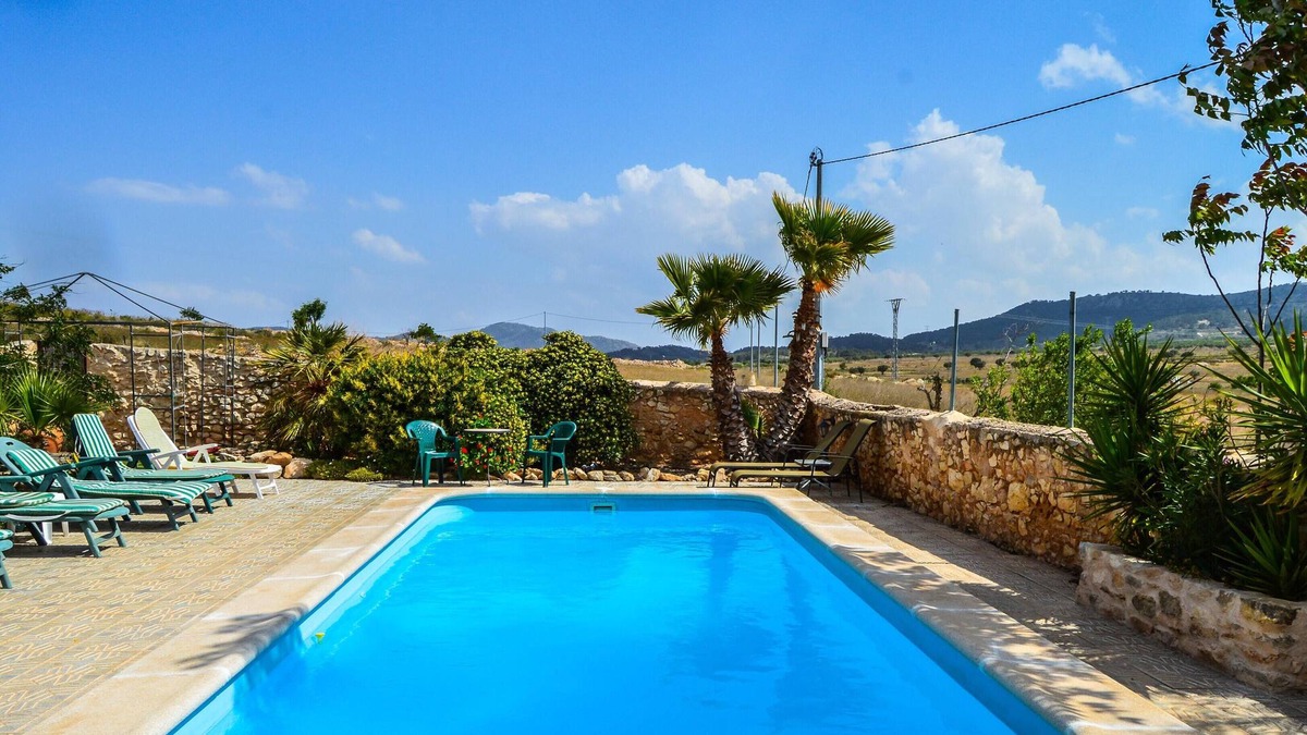 Abanilla Ski Chalet | Homerez - Amazing chalet for 28 ppl. with swimming-pool and terrace at Abanilla