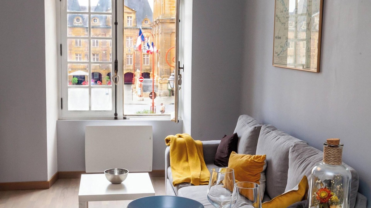 Charleville-Mezieres Apartment | Homerez - Apt near Prince's Palace