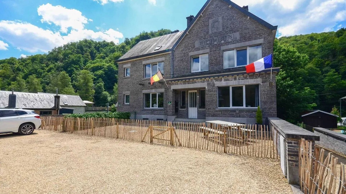 Bohan sur Semois Apartment | Homerez - Apartment in Vresse-sur-Semois