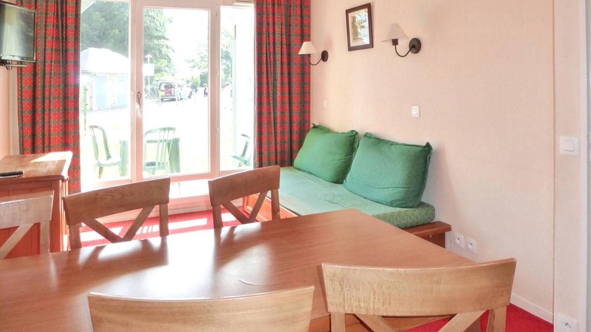 Saint-Lary-Soulan Apartment | Homerez - Apartment in Saint-Lary-Soulan