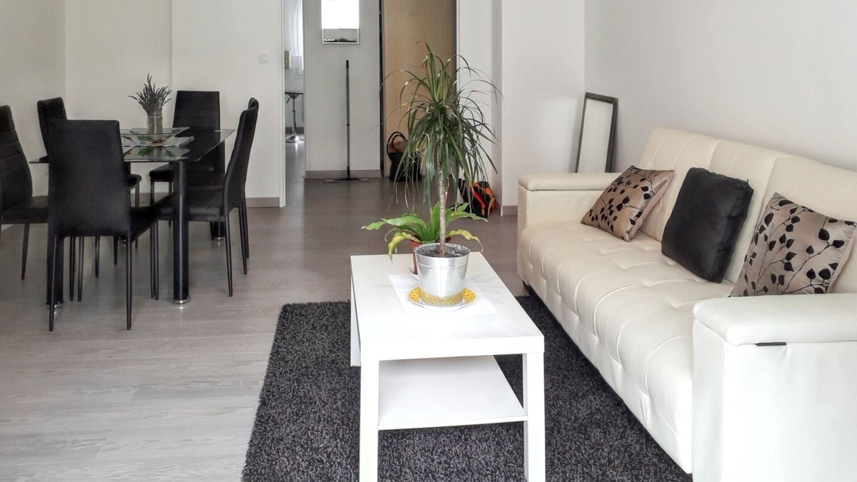 Digne-les-Bains Apartment | Homerez - Apartment in Digne-les-Bains.