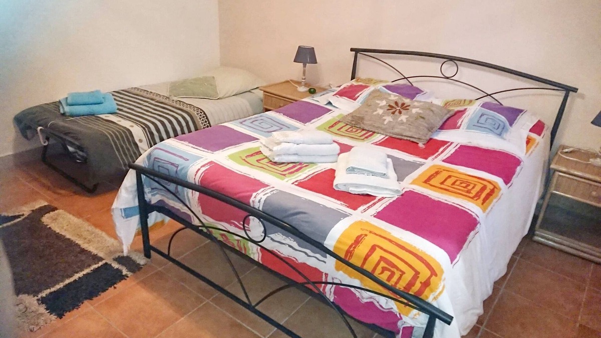 Penne-d'Agenais Apartment | Homerez - Apartment in Penne-d'Agenais