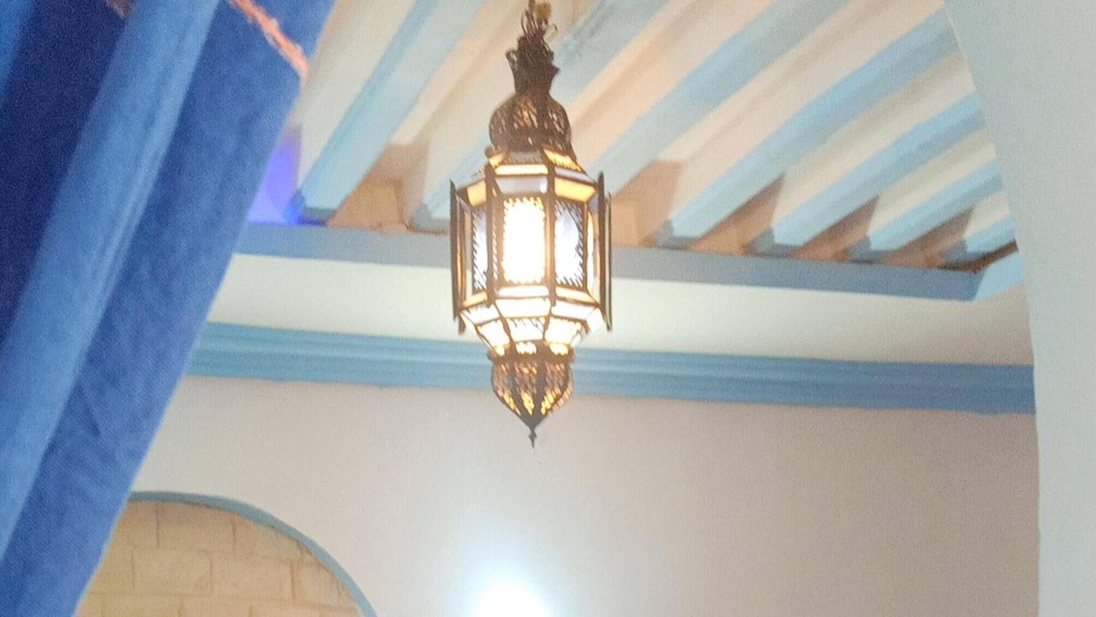 Medina of Tunis Apartment | Homerez - Apartment 4 km from the beach for 5 pers. with terrace in Tunis