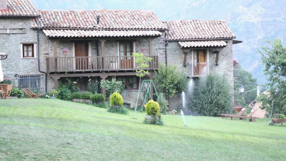 Ardanue Apartment | Homerez - Apartment in Ardanué