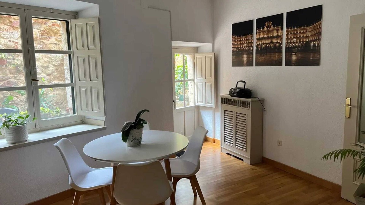 Old Town Apartment | Homerez - Apartment in Salamanca