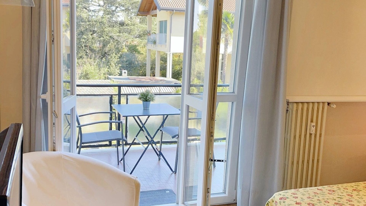 Monza Apartment | Homerez - Apartment Monza, terrace