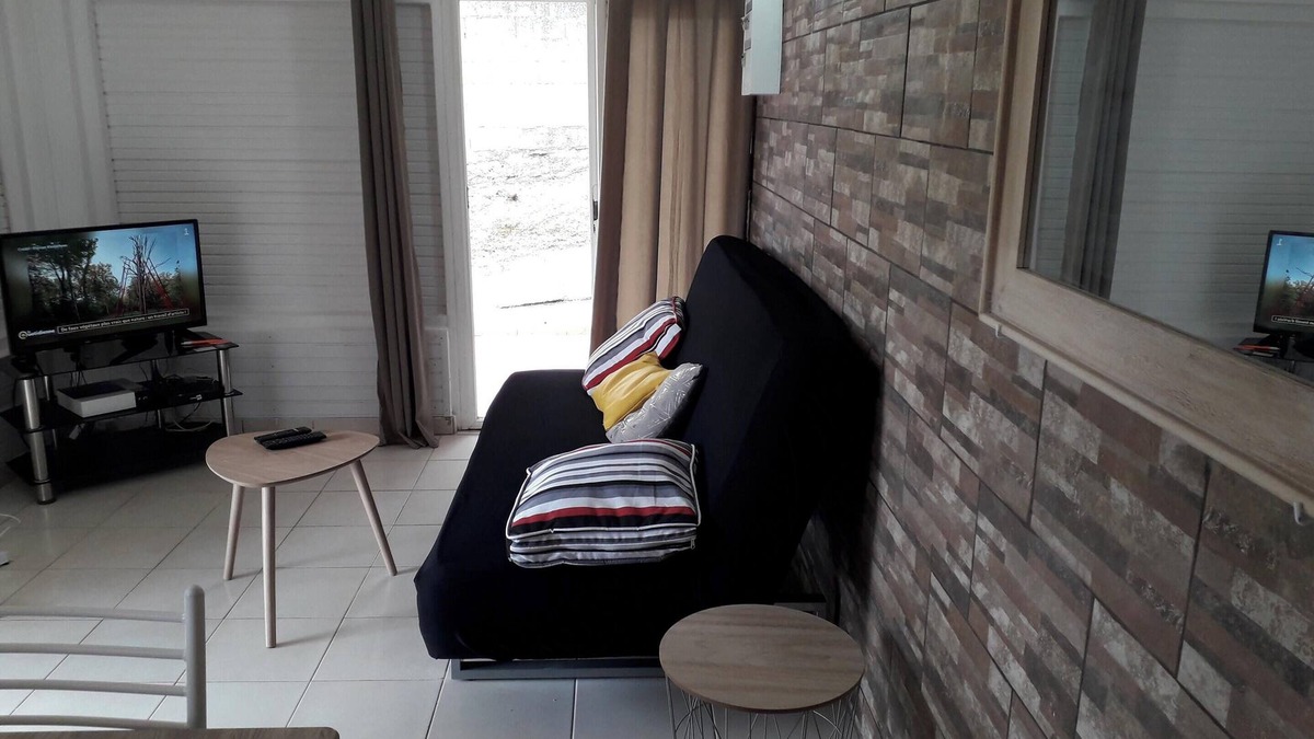 Saint-Joseph Apartment | Homerez - Apt garden, Saint-Joseph