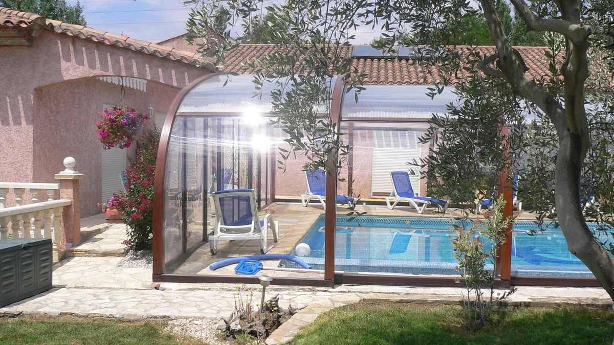 Beziers Apartment | Homerez - Apt in Béziers - Shared Pool