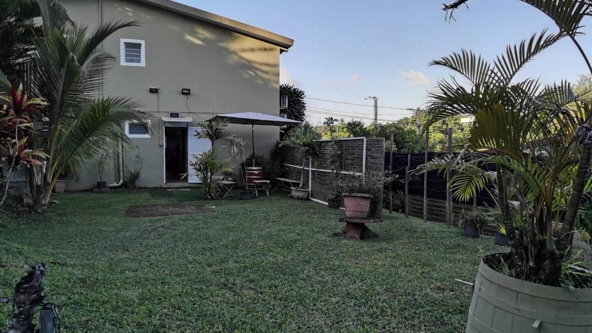 Le Lamentin Apartment | Homerez - Apt in Le Lamentin, Closed Garden
