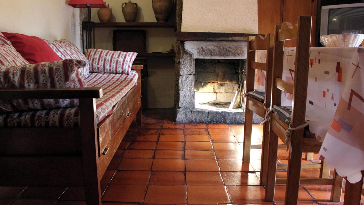 Seia Apartment | Homerez - Apt in Seia with fireplace